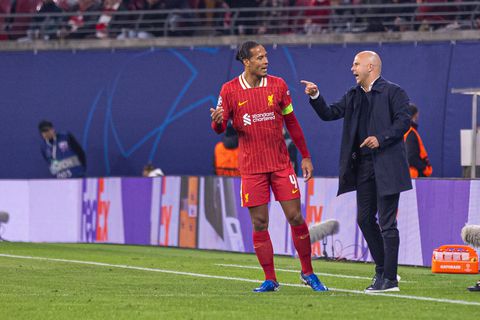 Nieuwe rol Virgil van Dijk cruciaal voor ontwikkeling andere Nederlander bij Liverpool