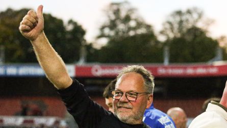 Mijlpaal voor Cambuur-trainer Henk de Jong: 'Hadden ze bij de KNVB niet gedacht'