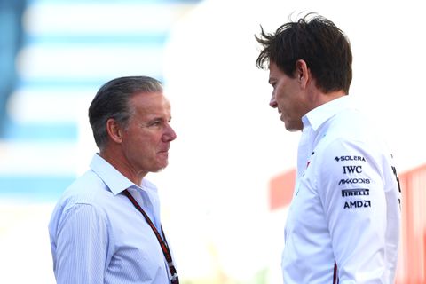 Grote woede bij teambaas over legendarisch moment van Max Verstappen: 'Er was één gek die het verpestte'