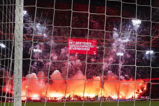 Ajax-fan mag om bijzondere reden als enige naar hervatting Ajax - FC Groningen in leeg stadion
