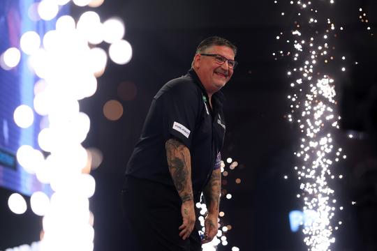 Verbazing om opvallend interview van tegenstander Gian van Veen op WK darts: 'Dat kan dan toch niet?'