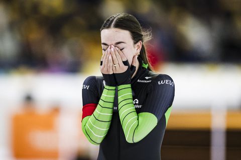 Huilende topschaatsster (24) zit na 'vals' op OKT met gebroken hart: 'Ik heb het er heel moeilijk mee'