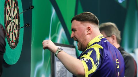 'Het was leuk zo lang het duurde': Luke Littler gunt fans op WK darts maar kort hoop tegen Ryan Searle