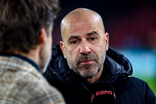 Peter Bosz kijkt uit naar topper tegen Ajax: 'Zij zijn de enige die twee keer scoorden tegen ons'