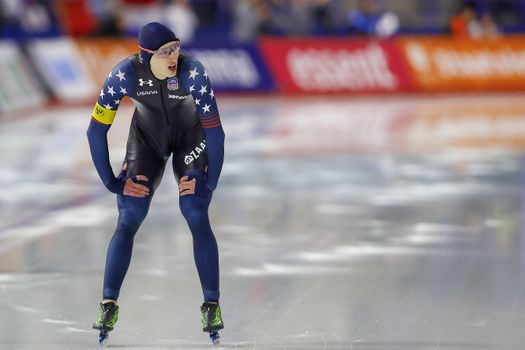 Sensatie in schaatswereld: Jordan Stolz ziet voor eigen publiek einde komen aan ongekende winstreeks