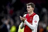 Opa en oma Ajax-revelatie brachten ultieme offer voor hun kleinzoon: 'Zij heeft zoveel voor mij gedaan'
