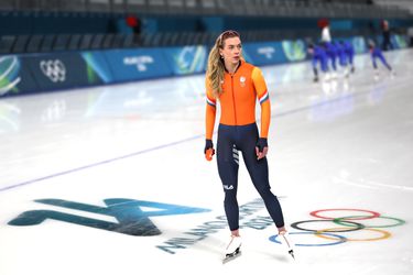 Topschaatsster Joy Beune kwam wat leuks tegen in olympisch dorp: 'Ik had niet gedacht daarvoor te vallen'