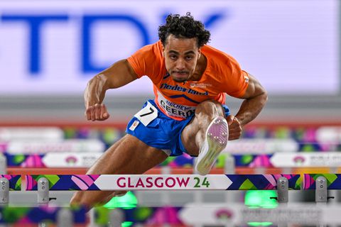 Nederlandse debutant Job Geerds naar halve finales 60 meter horden op WK