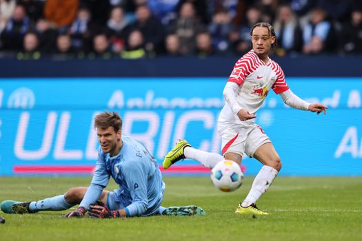 Nederlanders vallen op in Bundesliga: eerste goal Ian Maatsen, assist Xavi Simons