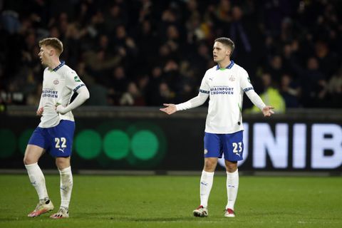 'PSV in crisis: spelers en trainer weten niet wat te doen in ellendige periode'