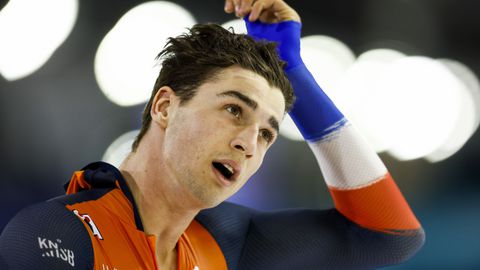 Stroeve Jenning de Boo valt na rommelige 500 meter buiten het eindpodium, zege naar Kazachse sensatie