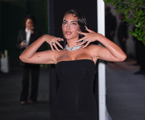 Zus van Georgina Rodriguez (verloofde topvoetballer Cristiano Ronaldo) vertelt over hun 'onbekende' moeder