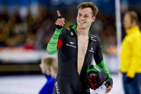 Hilariteit om ‘smoesje’ topschaatser Marcel Bosker: 'Hij wilde toch even zijn punt maken'