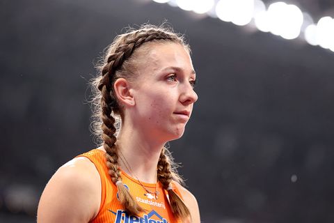 Hardnekkige blessure blijft Femke Bol dwarszitten: atlete mist ook estafette op WK