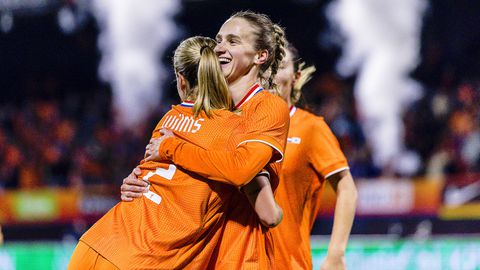 Topscorer aller tijden van Oranje (29) eindelijk weer 'vrij in het hoofd': 'Wat heb ik dit gemist'