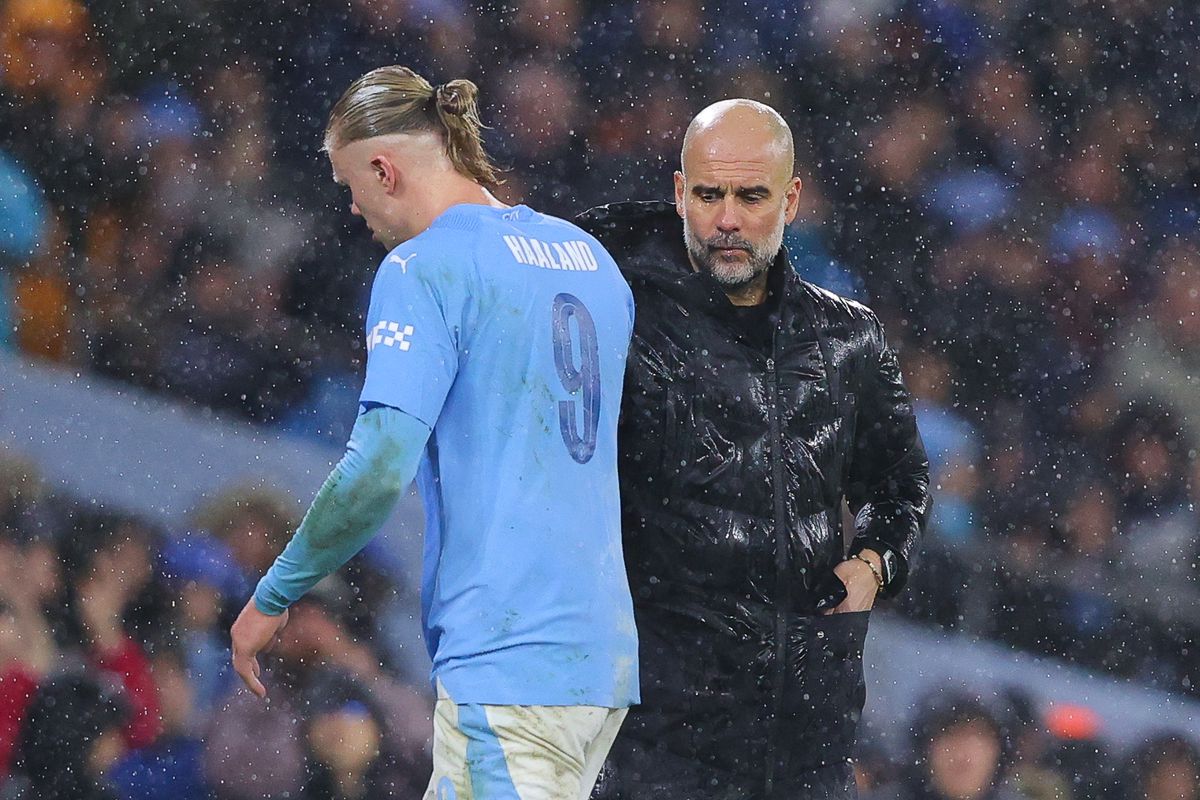 Pep Guardiola reageert sarcastisch op kritiek op Erling Haaland: 'Probeer hem altijd te laten weten hoe slecht hij is'