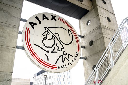 Alex Kroes is niet de eerste algemeen directeur met Ajax-aandelen: 'Verschil is dat hij ze kocht'