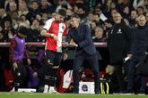 Feyenoord-uitblinker is onmisbaar voor Robin van Persie in strijd met PSV: 'Dat begrijpt hij goed'