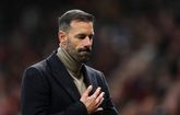 Ruud van Nistelrooij lijdt kansloze nederlaag: Leicester City in grote problemen