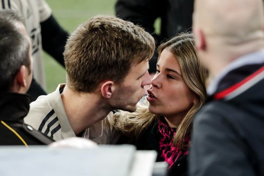 Vrouw van Joël Veltman baalt flink van verhaal over bruiloft van tien jaar geleden