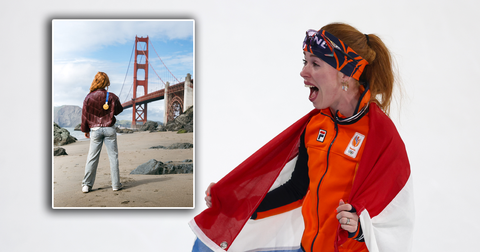 Gouden Antoinette Rijpma-de Jong poseert op iconische plek in de VS met olympische schaatsmedaille