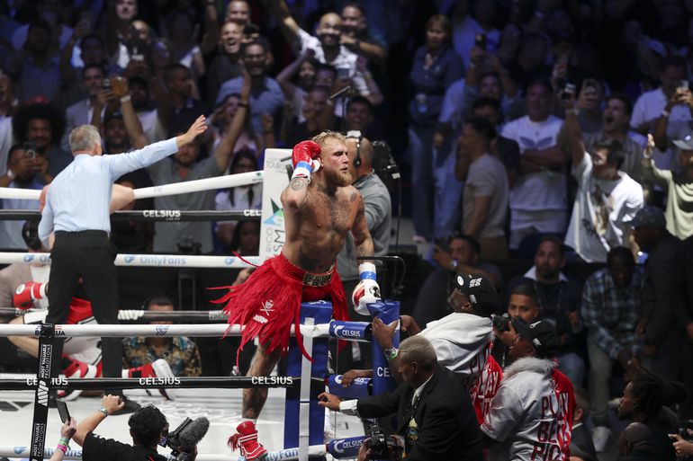 Jake Paul goudeerlijk over bokspartij met Mike Tyson: 'Ben bang voor reactie van het publiek'