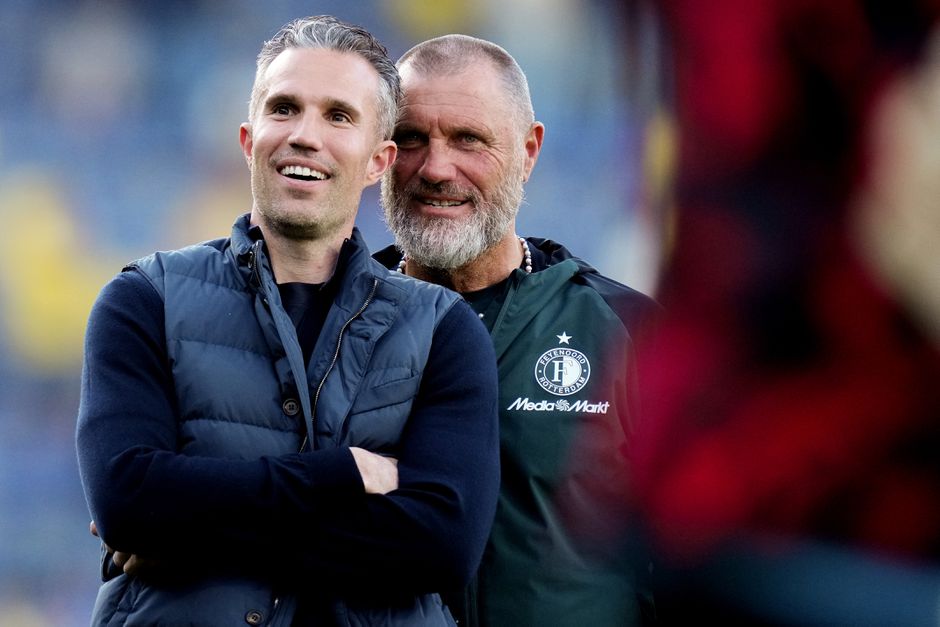 Robin van Persie vat met één woord samen waarom hij Sem Steijn graag bij Feyenoord wilde