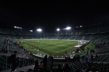 Stadiondrama door zonnebloempitten: Spaanse club stelt verbod in