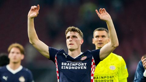 PSV'er Guus Til witheet na late gelijkmaker Ajax: 'Hier ben ik doodziek van'