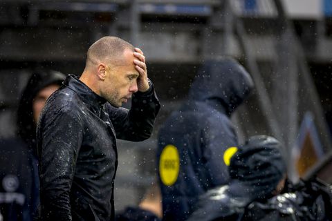 Oud-topvoetballer John Heitinga slikt forse financiële tegenvaller bij verkoop woning