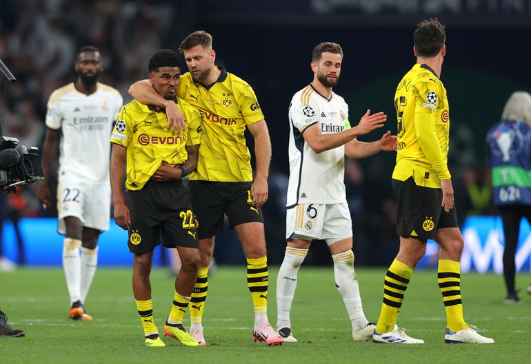 Blunder Ian Maatsen wordt hem bij Borussia Dortmund vergeven: 'Geen pijnlijke gevoelens richting hem'