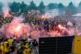 Gekkenhuis in Breda: Hardwell treedt op bij promotiefeest van NAC