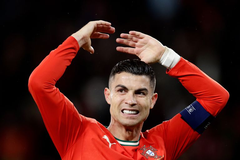 Cristiano Ronaldo wacht nog even met nieuwe club: 'Gefocust op dit doel'