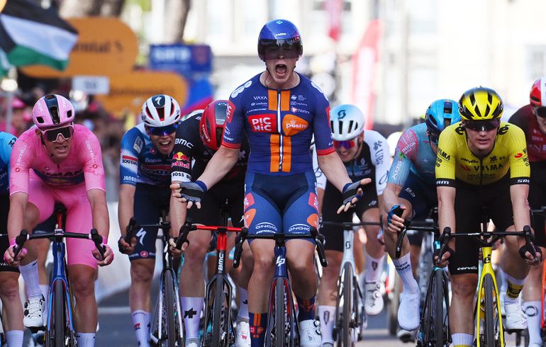 Nederlandse wielerploeg nog altijd in degradatiestress, ondanks goede Giro d'Italia
