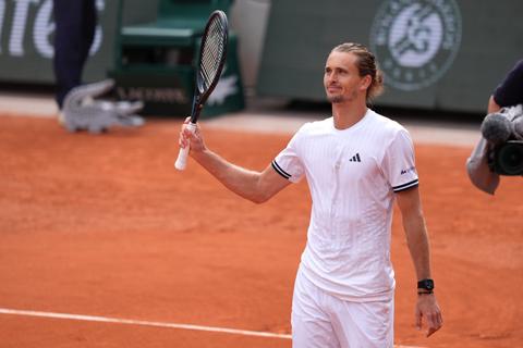 Programma & uitslagen Roland Garros | Titelfavoriet Alexander Zverev treft jonge sensatie na zege op Jesper de Jong