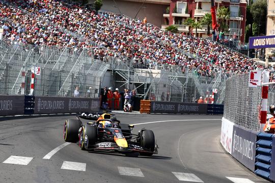 Tijden GP van Monaco | Max Verstappen racet in zijn achtertuin