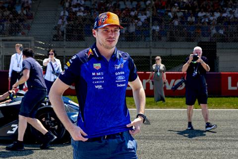Opvallende uitspraak over Max Verstappen in Formule 1: 'Goedkoper om hem in de auto te hebben'