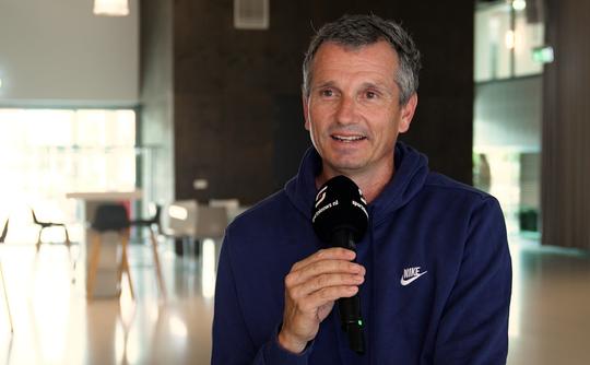 Wimbledon-kampioen Richard Krajicek hoopvol over Nederlands tennissucces: 'Hij zou dat echt kunnen'