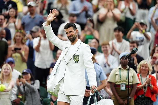 Tennislegende Novak Djokovic verrast sporticoon (37) op Wimbledon: 'Dat moet ik hebben'