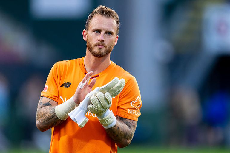 Oranje-international dolgelukkig na 'droomtransfer op privévlak': 'Genieten nu van beide kanten van de medaille'