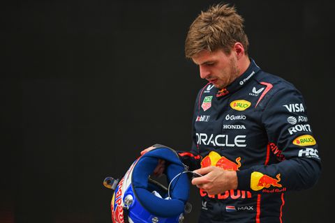 Frustraties druipen er vanaf bij moedeloze Max Verstappen na mislukte kwalificatie