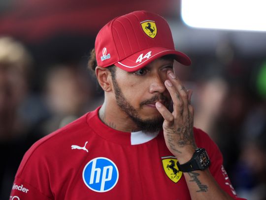F1-icoon Lewis Hamilton zet droomhuwelijk op het spel na dramatische kwalificatie GP Hongarije: 'Dat moeten ze doen'