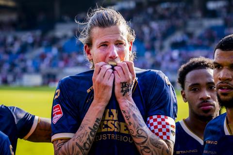 Afscheid valt cultspits Michiel Kramer (37) zwaar: 'Ik heb al heel veel gehuild'