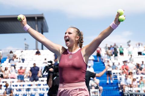 Russische tennistiener zorgt in de Verenigde Staten voor absolute sensatie