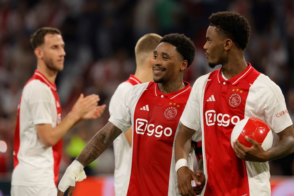 'Ajax krijgt bod van 22 miljoen euro binnen: transfer Steven Bergwijn gaat alleen onder één voorwaarde door'