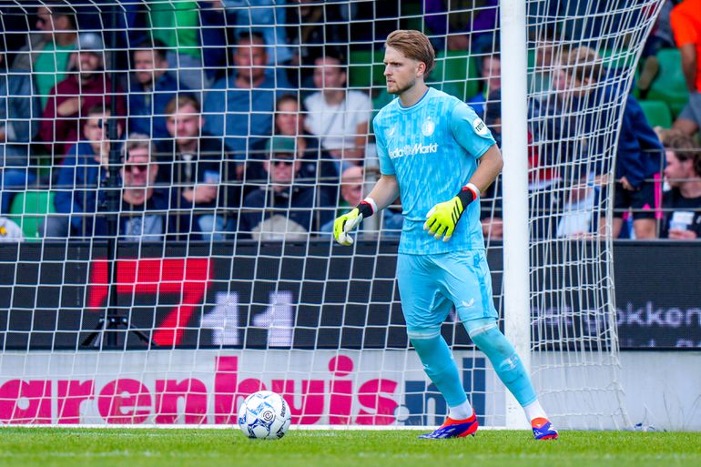 Feyenoord heeft slecht nieuws voor keeper Mikki van Sas na mislukte transfer Justin Bijlow