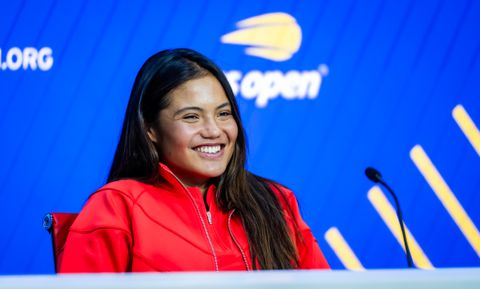 Toptennisster Emma Raducanu wakkert geruchten over nieuwe liefde aan: 'Een productieve zomer'