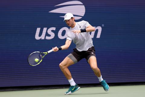 Sprookje van tennisser Sebastian Gorzny (22), die ontsnapte aan dood, eindigt op US Open tegen wereldtopper