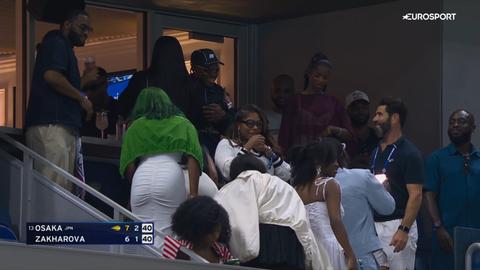 Influencers zorgen voor chaos op US Open: umpire moet ingrijpen tijdens partij