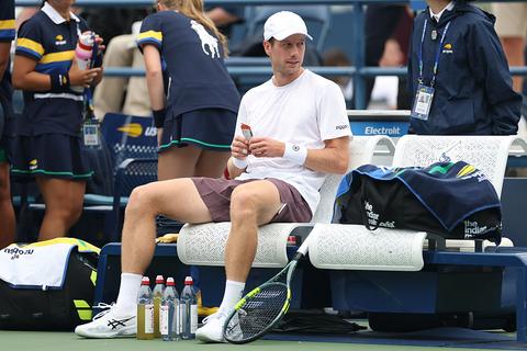 Dit is het prijzengeld van toptennisser Botic van de Zandschulp op de US Open na bereiken tweede ronde